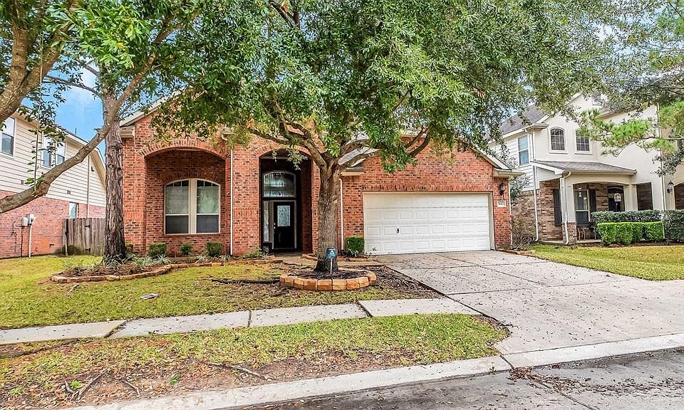 1st image of 30422 Avera Creek Dr