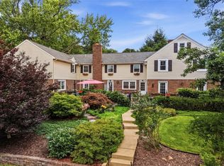 836 Old Thorn Run Rd, Coraopolis, PA 15108