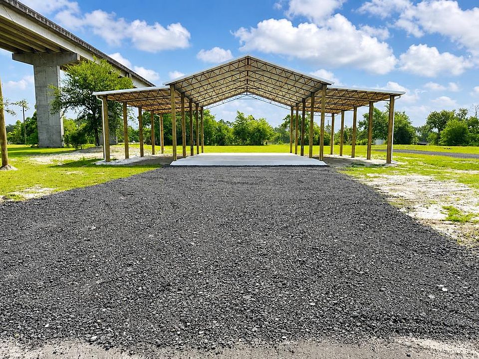 1st image of 156 S Canal Dr #1