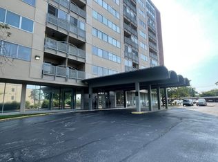 2121 Nicholasville Rd APT 305, Lexington, KY 40503