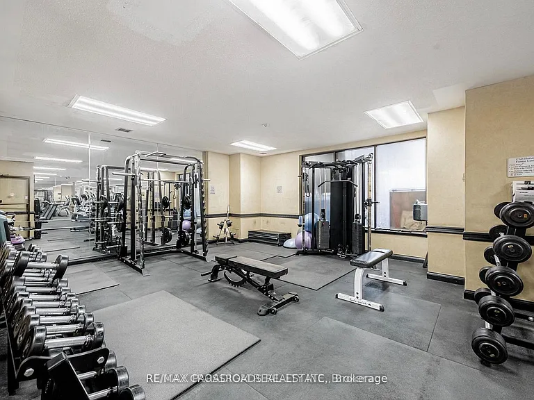 633 Bay St #Penthouse 12 — Photo 11