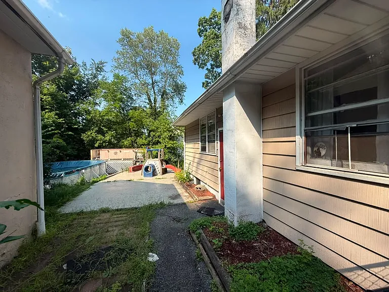 22 Archer Dr — Photo 7