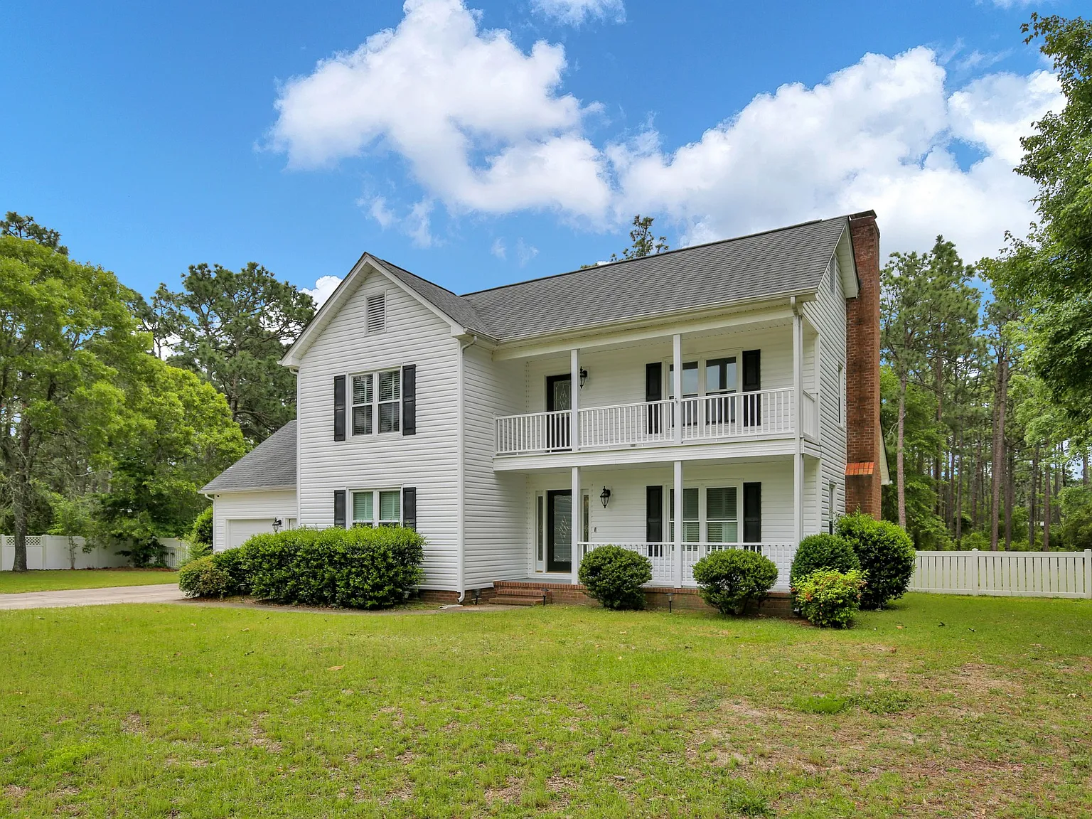 853 Foxcroft Drive - SM — Photo 3