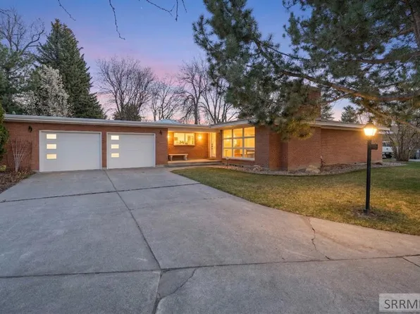 3004 Westmoreland Cir, Idaho Falls, ID 83402