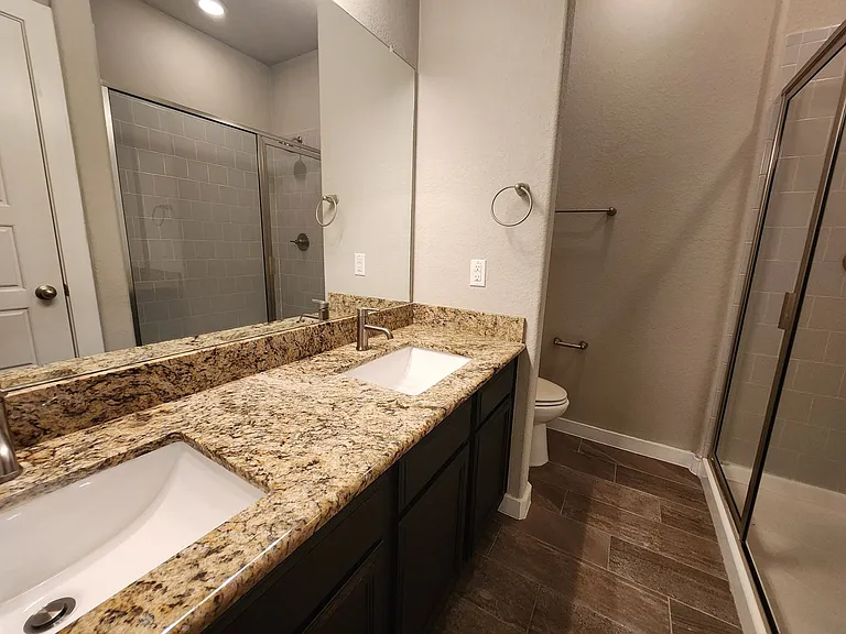 530 Creekside Frst — Photo 14