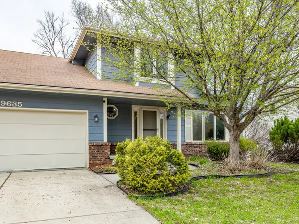 9635 Quail Rdg, Urbandale, IA 50322