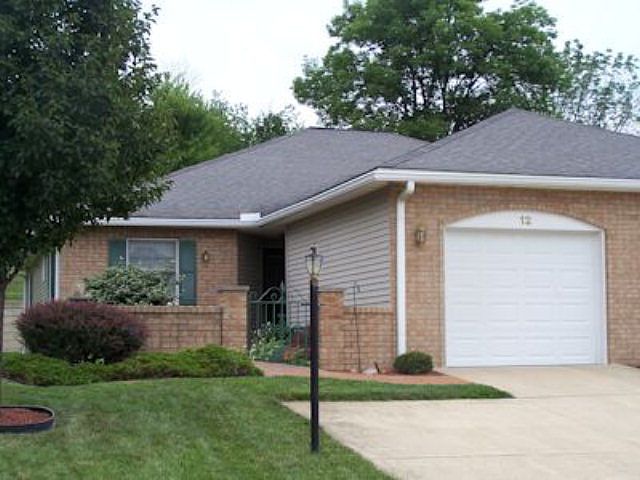1st image of 12 Susan Dr