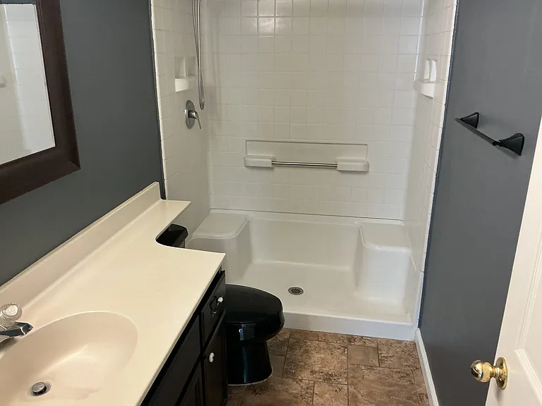 913 Woodland Dr — Photo 11