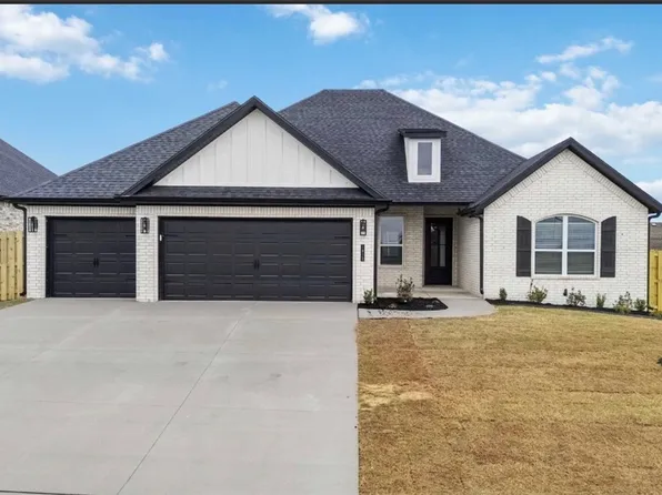 1512 Lookout Ln, Cave Springs, AR 72718