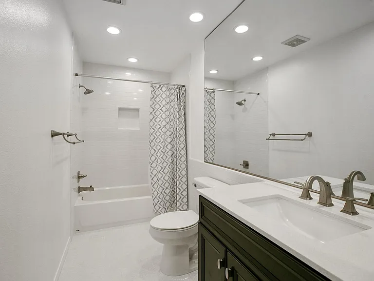 remodeled full bathroom
