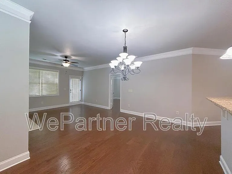 5838 Norfolk Chase Rd — Photo 13