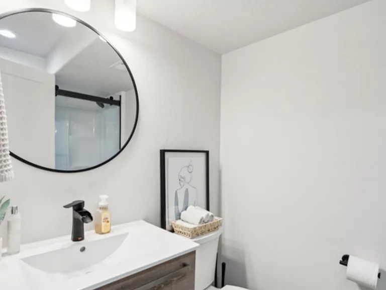1006 W Firelock Way — Photo 14
