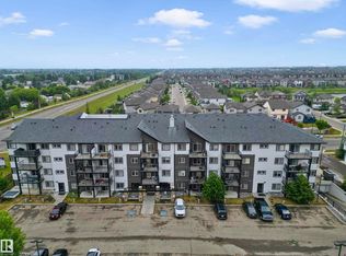 3357 16a Ave NW #114, Edmonton, AB