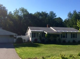 685 Willow Rd, Bennington, VT 05201