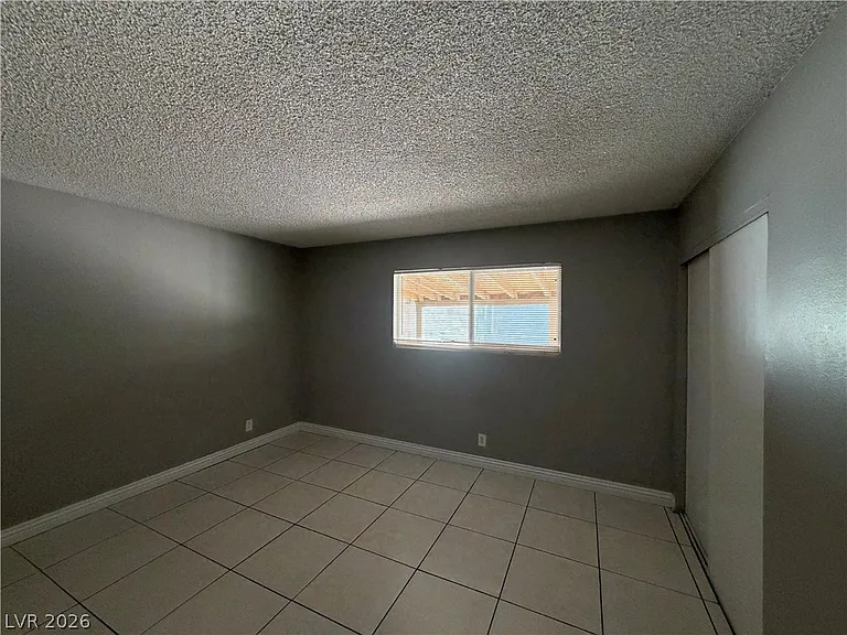 4732 Chantilly Ave — Photo 32
