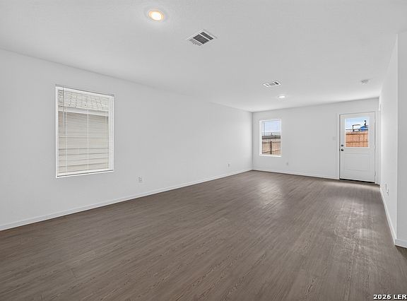 5th image of 8026 Biggio Ln