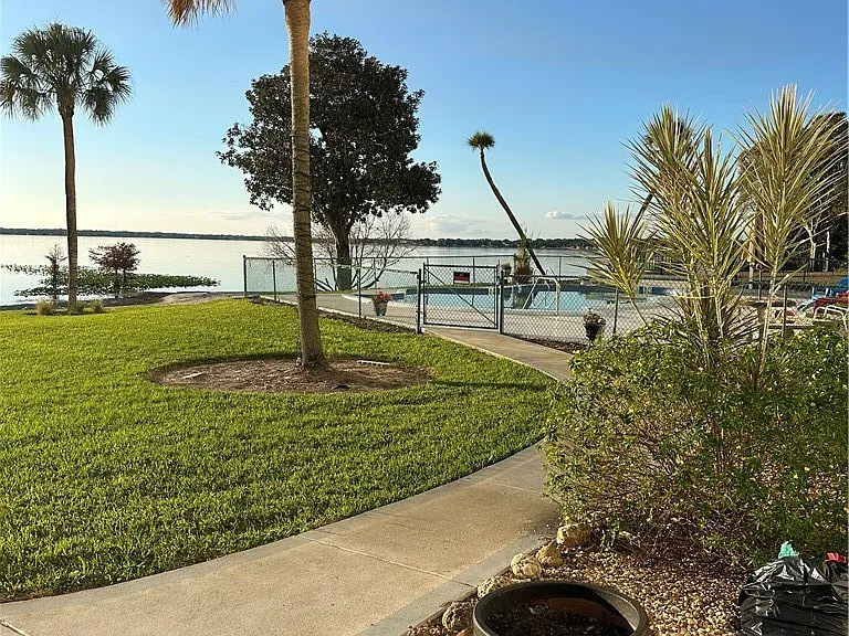 2131 Lakeview Dr #1106 — Photo 23