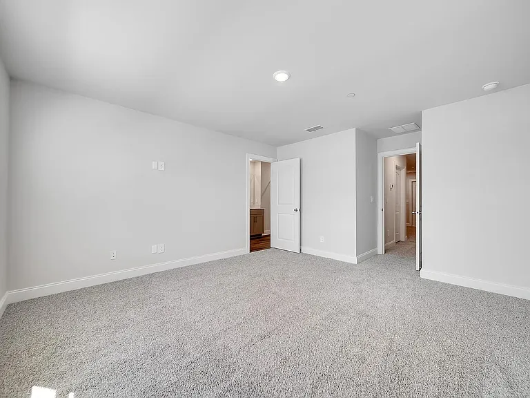 204 Douglas Bend Rd #404 — Photo 21