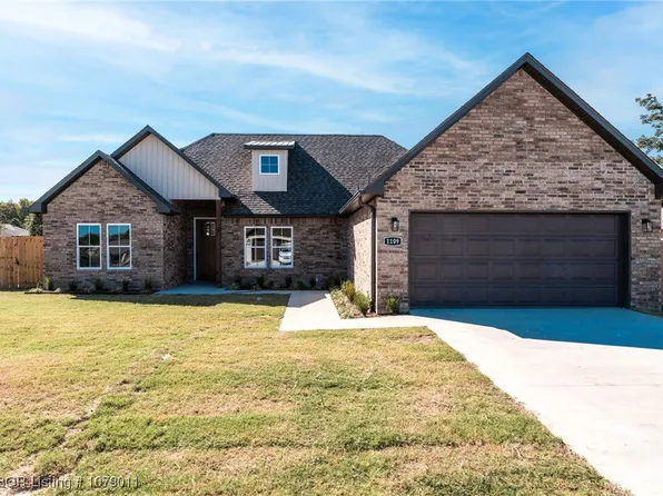 1109 Partridge Pl, Barling, AR 72923