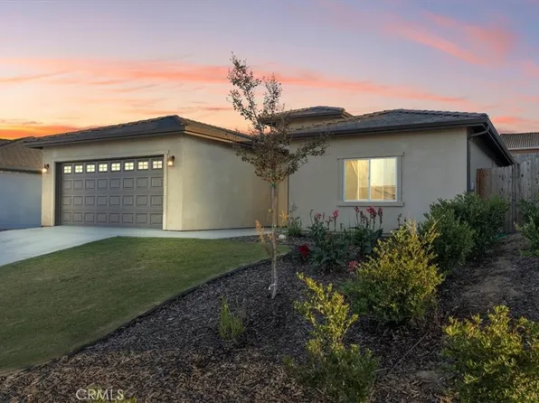 9917 Old Wood Dr, Bakersfield, CA 93306