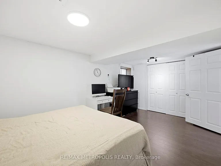 11 Rambler Pl #BASEMENT — Photo 35
