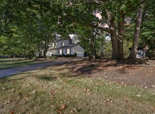 5974 Anna Lee Dr, Hudson, OH 44236