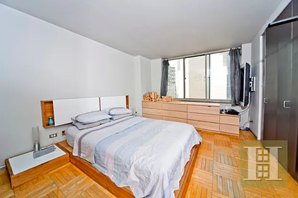 Sold by Halstead Real Estate | media 13