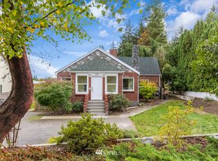 1949 NE Wyoming St, Bremerton, WA 98310