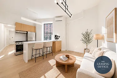 117 Waverly Place, #1RW
