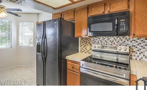 5th image of 7933 Decker Canyon Dr