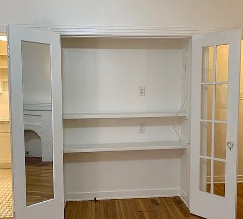 5th image of 722 Gladys Ave #722