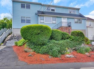 2 Booth Ter, Greenwich, CT 06830