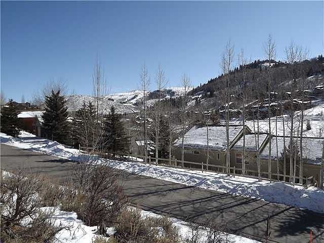 1st image of 625 Sunnyside Dr