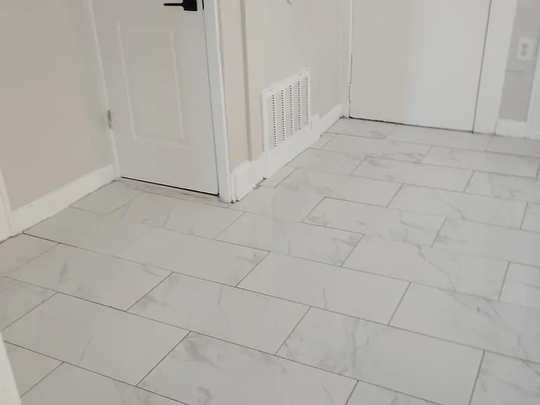14 Rosa Parks Blvd #3 — Photo 5