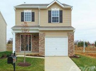 207 Cimarron Ridge Xing, Wentzville, MO 63385