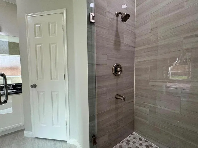 5015 Cottonglen Ct — Photo 14