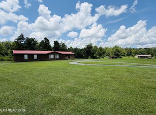868 Fritzsche Loop, Jamestown, TN 38556
