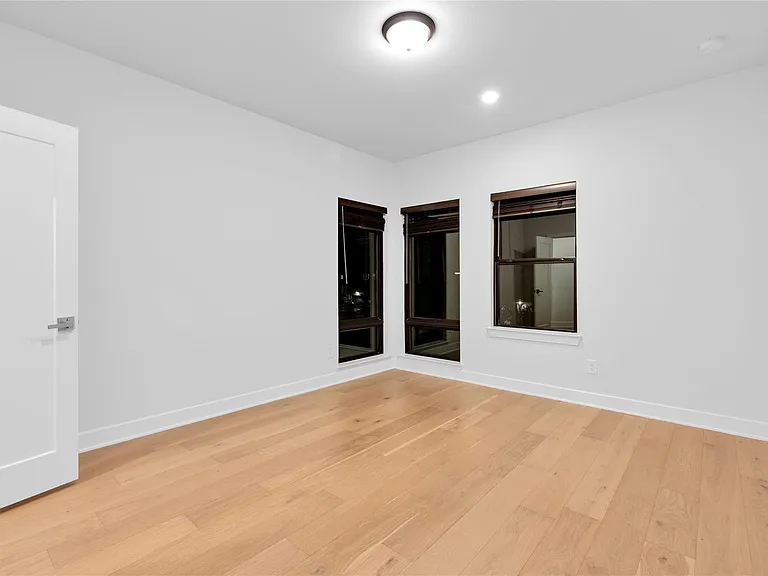 6 Gentle Branch Pl — Photo 36