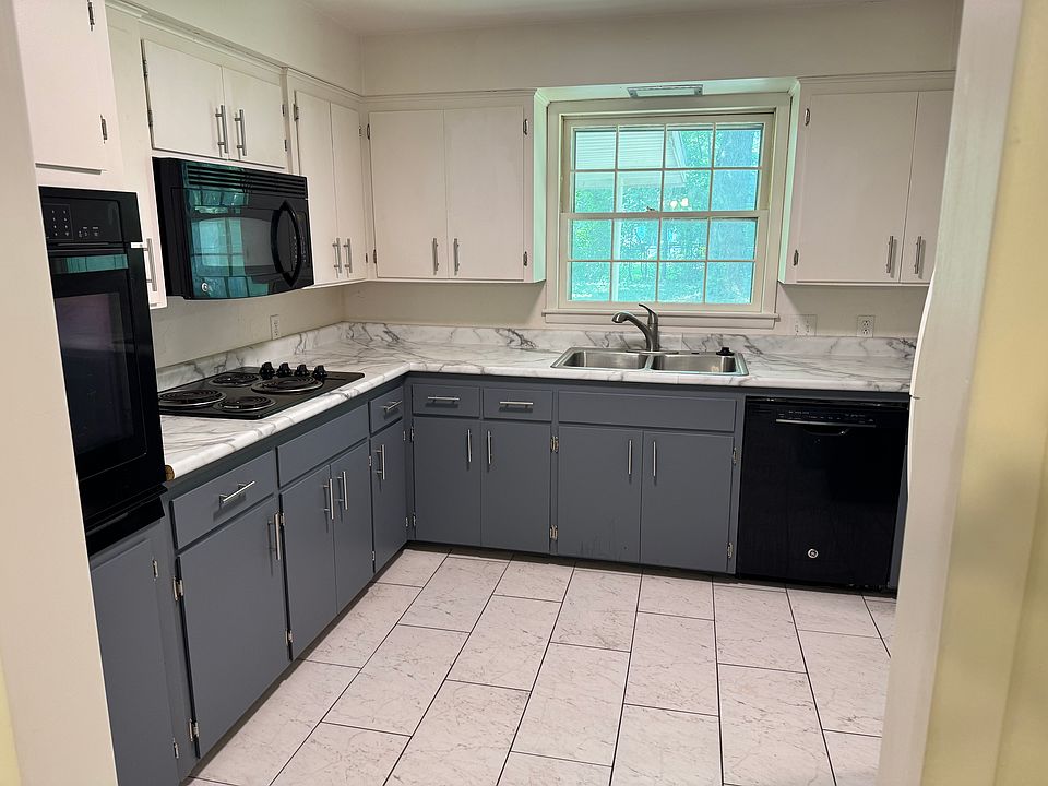 1st image of 2447 S Wallis Smith Blvd