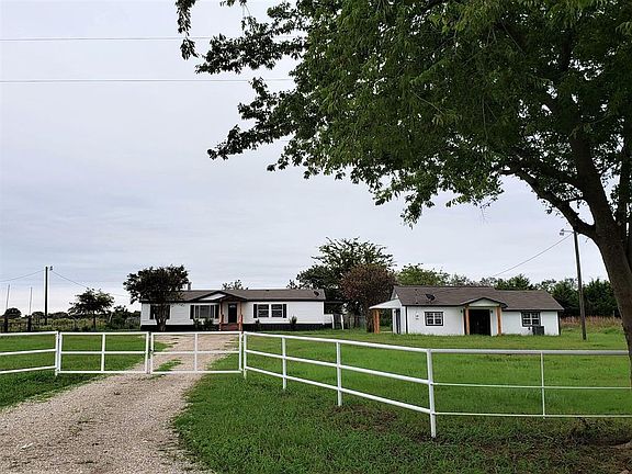 3rd image of 8112 Diane Dr