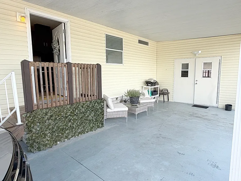 720 Water Oak Blvd — Photo 19
