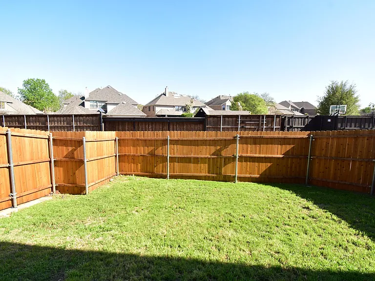 14857 Holly Leaf Dr — Photo 35
