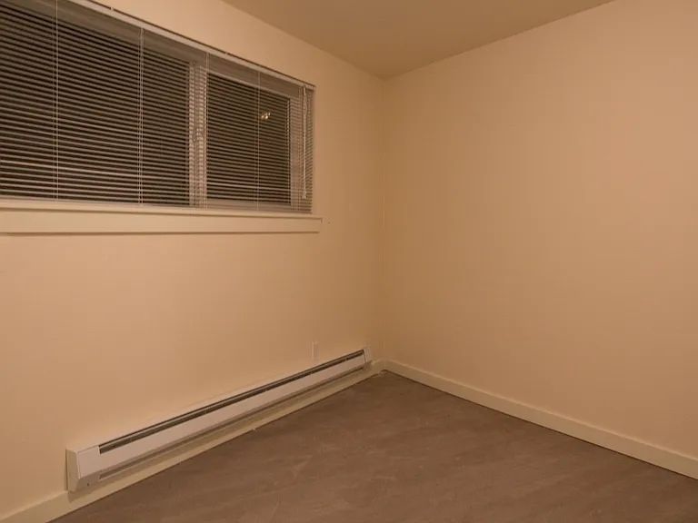 2501 Thorndyke Ave W #105 — Photo 9