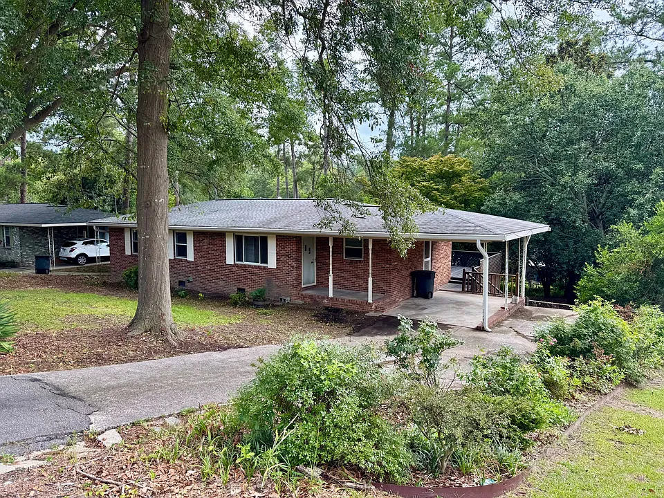 216 Trimmier Pl