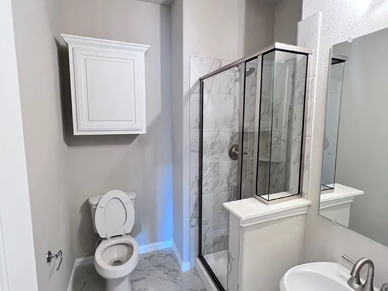 1800 Wade Ct — Photo 34
