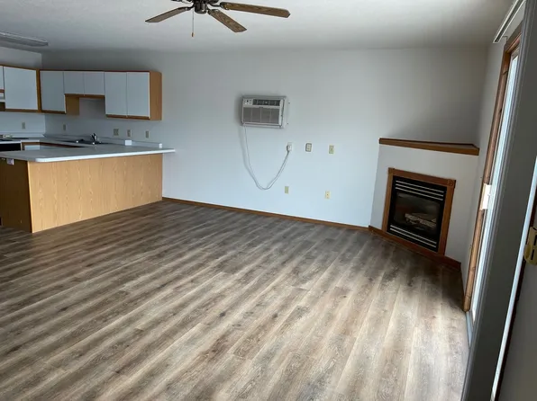 4923 Coventry, 4923 Coventry Ct Unit 10, Eau Claire, WI 54701