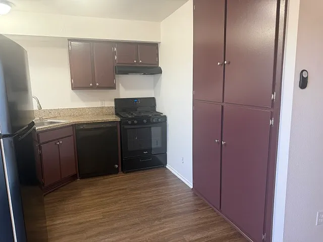 38508 11th St E #11 — Photo 9