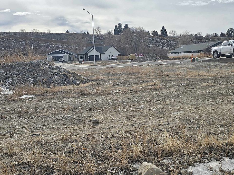 2nd image of TBD West Ave #202