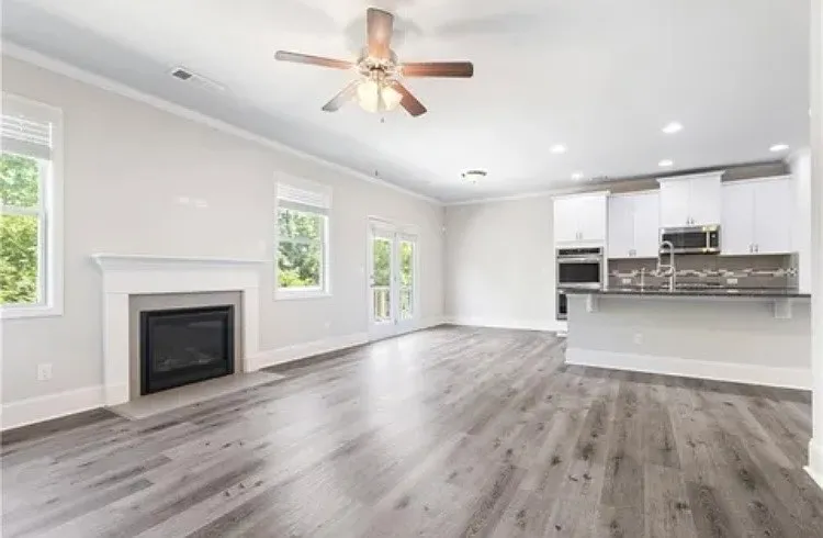 4368 Mantova Dr — Photo 10