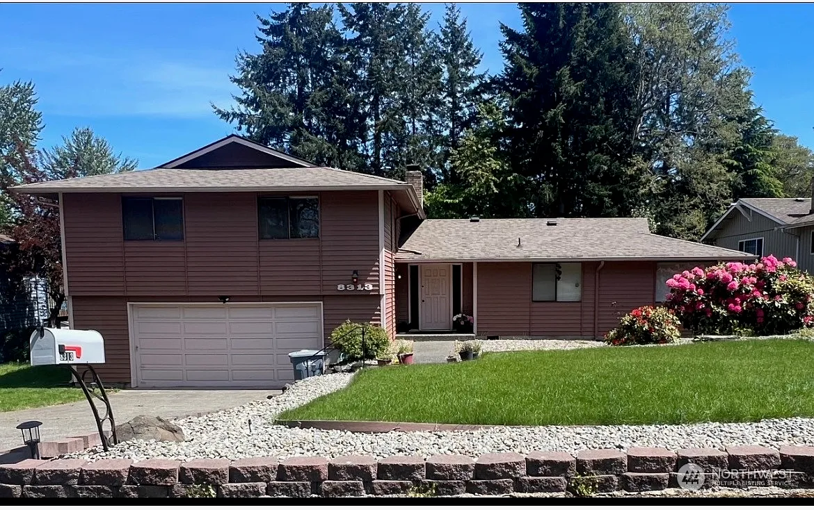 8313 59th Avenue SW photo 1